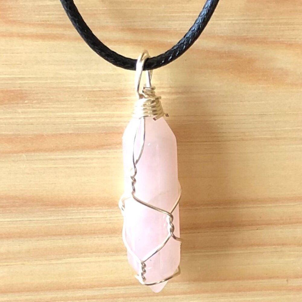 Rose Quartz Natural Gemstone Hexagonal Point Wire Wrapped Pendant Necklace